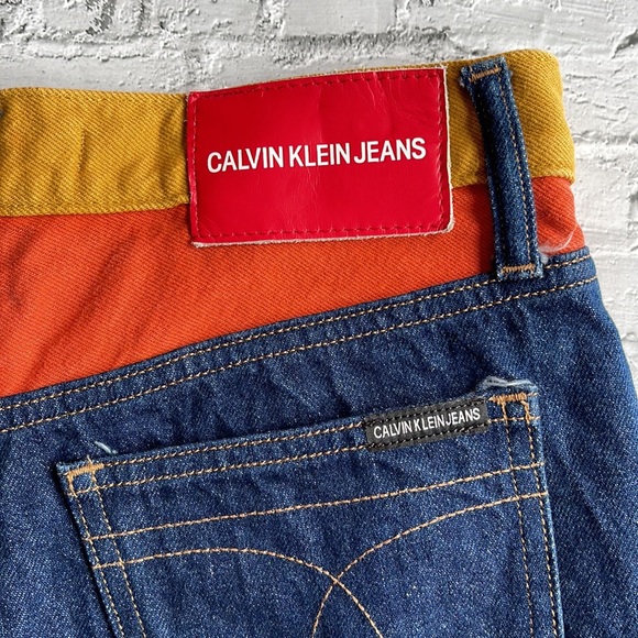 CALVIN KLEIN JEANS | Colour blocked denim cutoff shorts - Picture 9 of 10